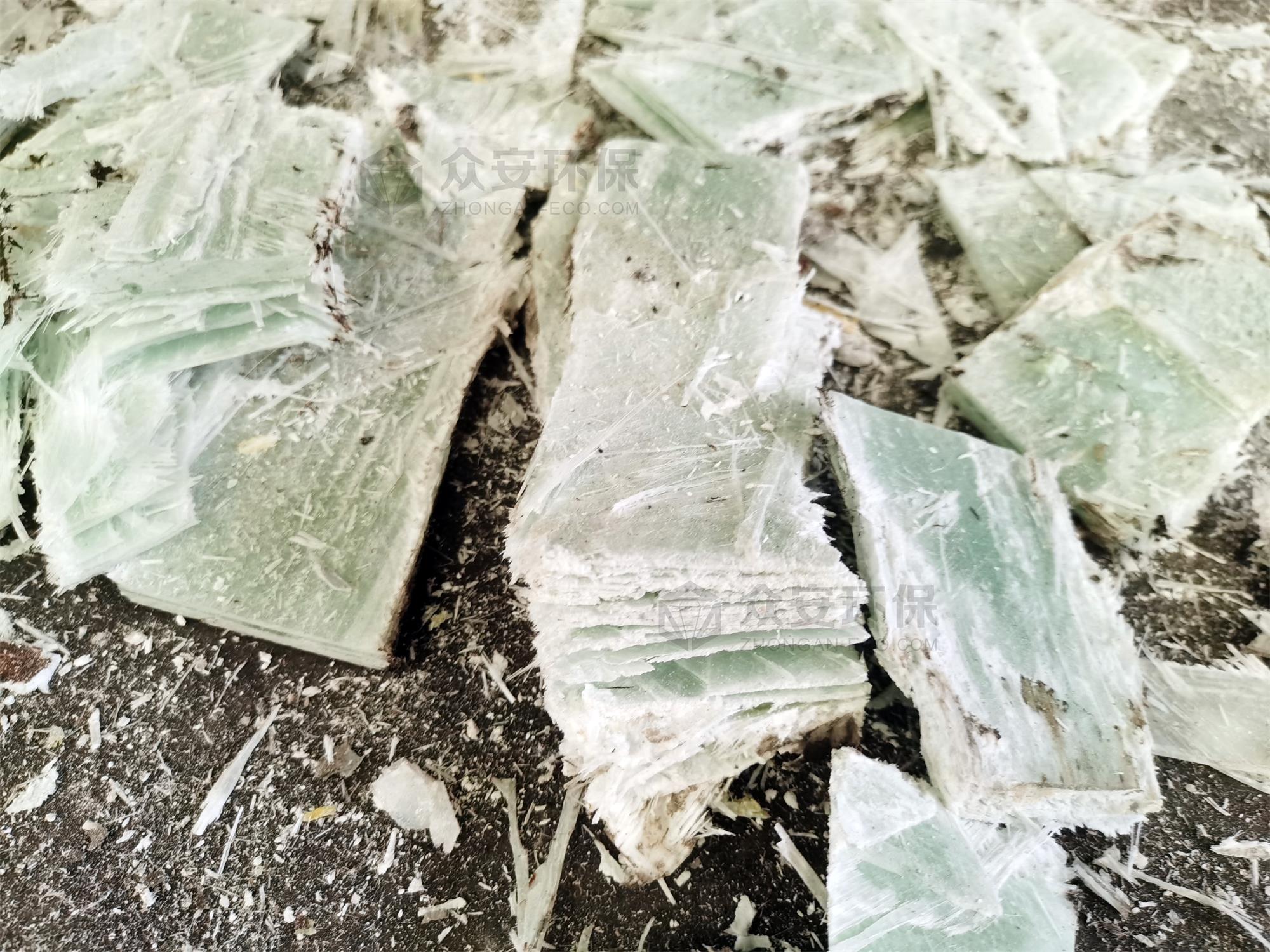 玻璃钢破碎后 (3).jpg